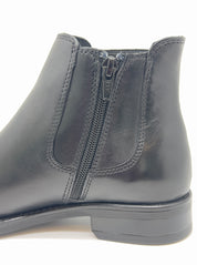 Stivaletti Beatles in pelle nera e zip