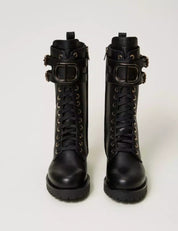 Anfibio Twinset con Ovale T in pelle nero