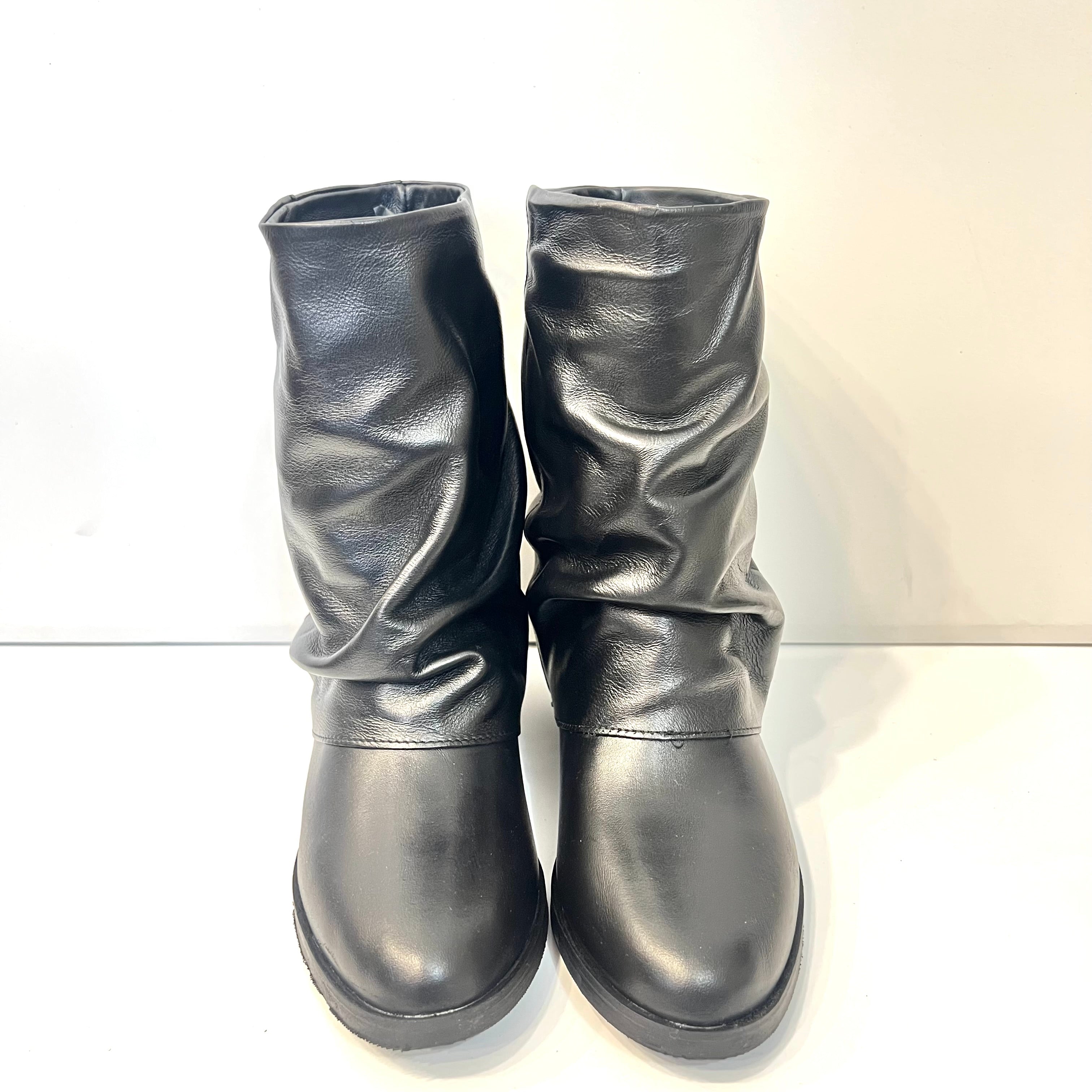 Stivaletto pelle nero zeppa