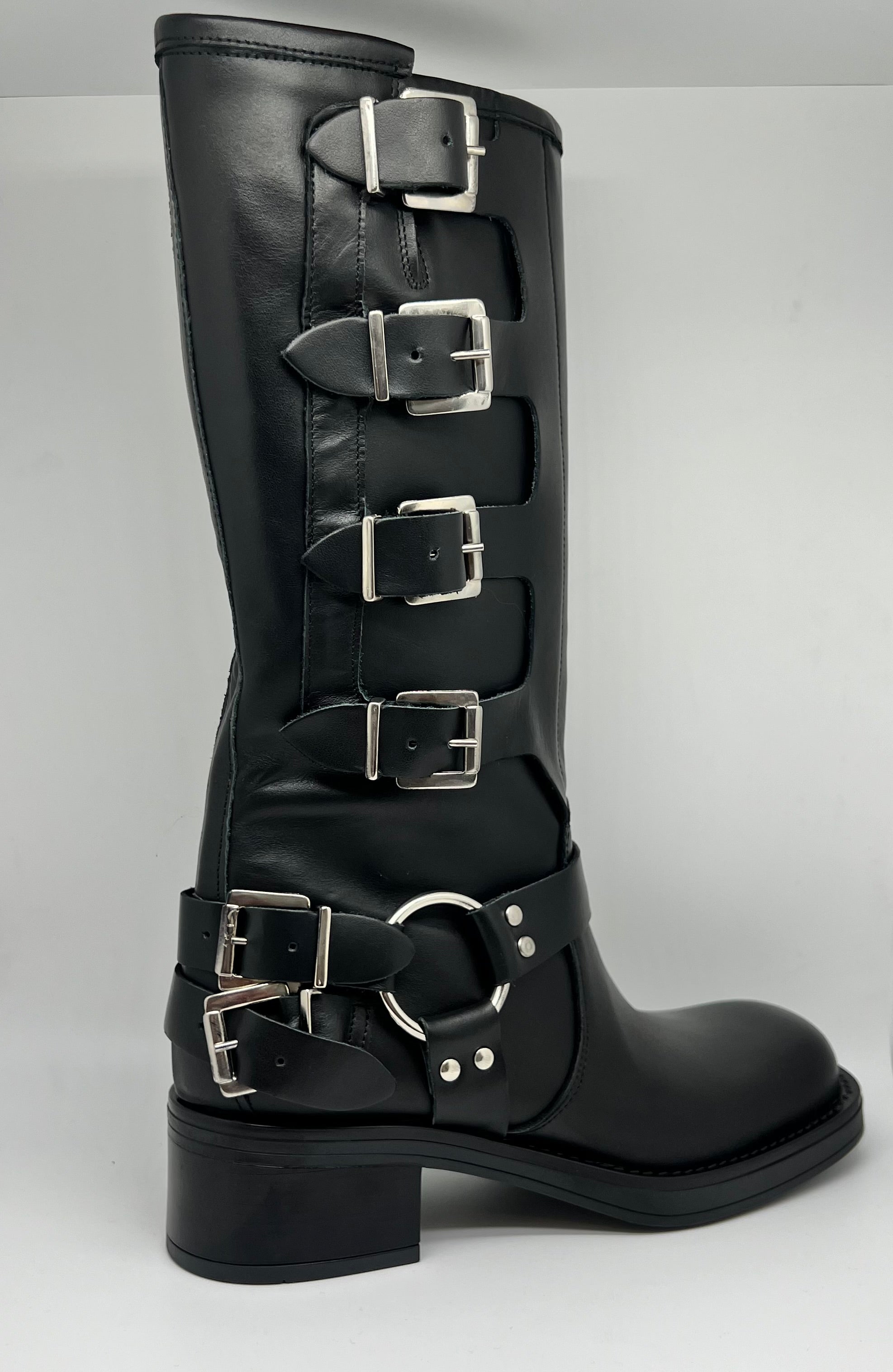 Leather biker boots made in Italy