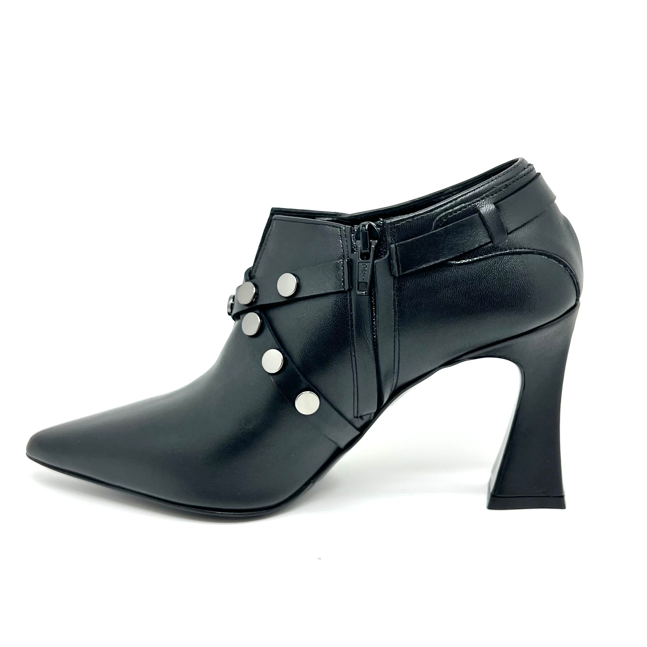 Scarpe pelle borchie Albano