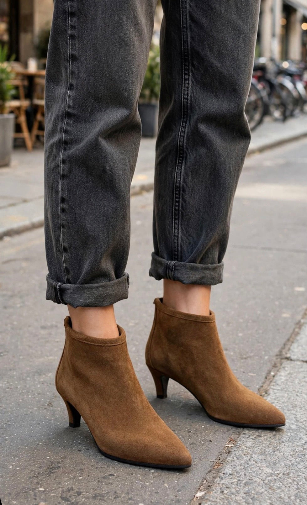 ALEX CUOIO - Tronchetto Kitten Heel in Camoscio Tobacco