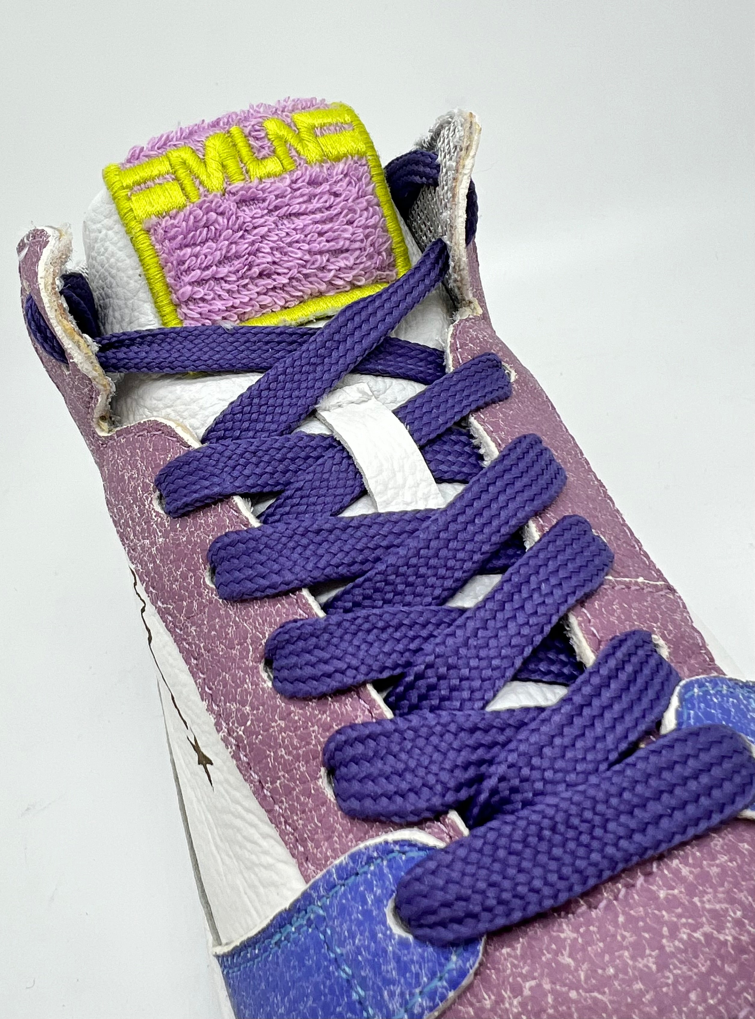 Sneaker pelle bianca e viola Meline’ made in Italy
