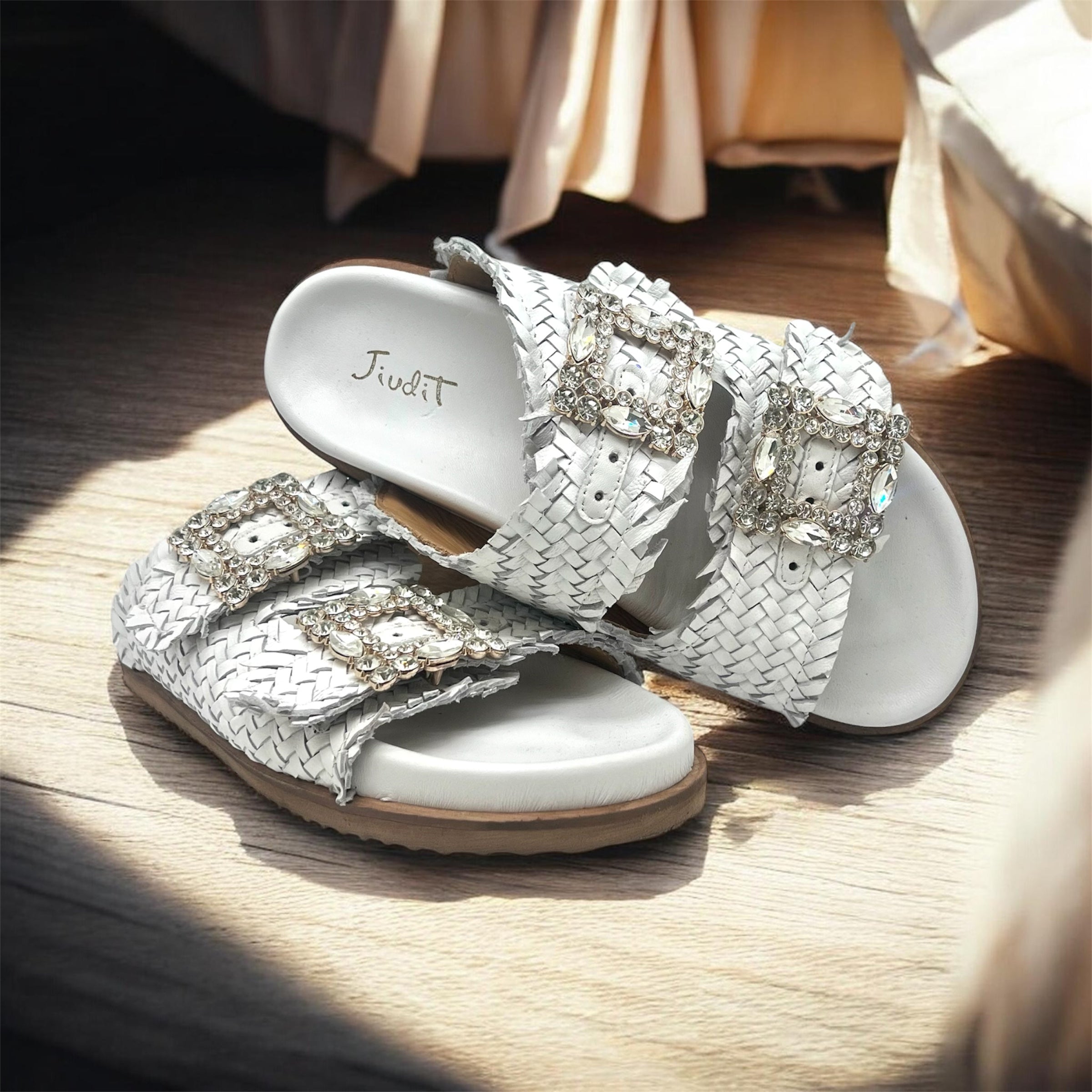 Sandalo pelle doppia fascia bianco