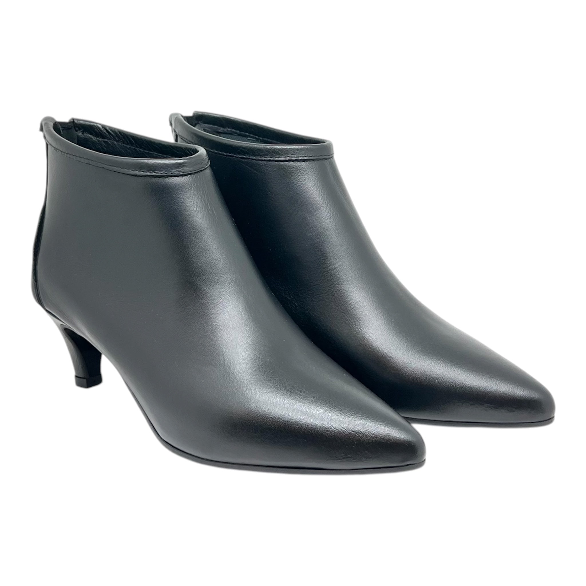 TRONCHETTO NERO PUNTA AFFUSOLATA TACCO KITTEN - 100% Pelle Made in Italy