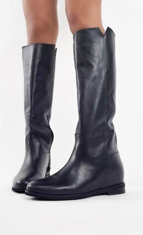 Stivale V in pelle nero