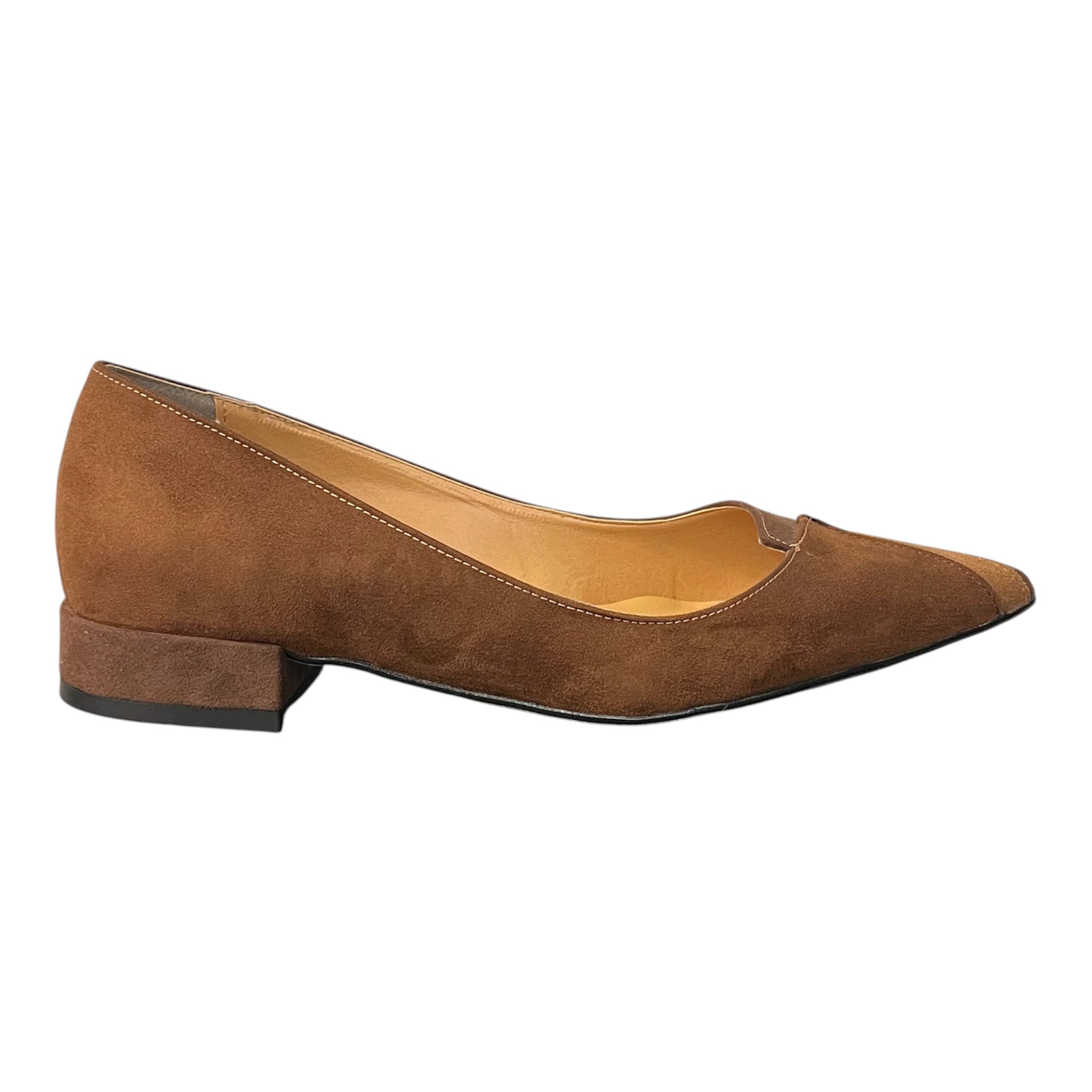 Ballerina Punta a Mandorla in Camoscio Cuoio - Tacco Basso 2cm | Alexandra Effe
