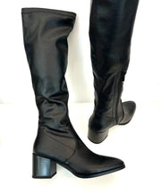 Stivale elasticizzato nero