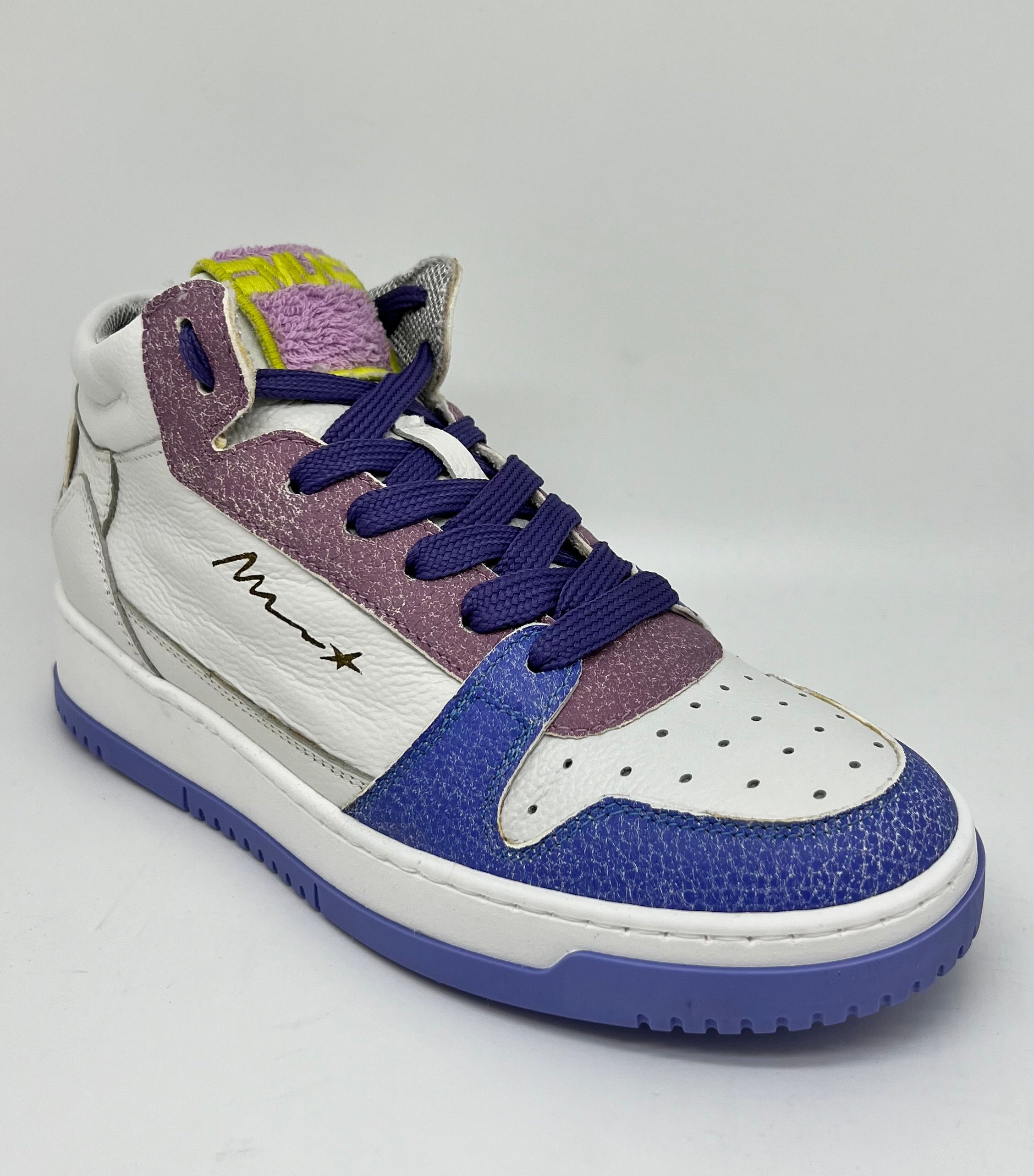 Sneaker pelle bianca e viola Meline’ made in Italy