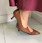 Décolleté vernice cuoio tacco 50 Gaia