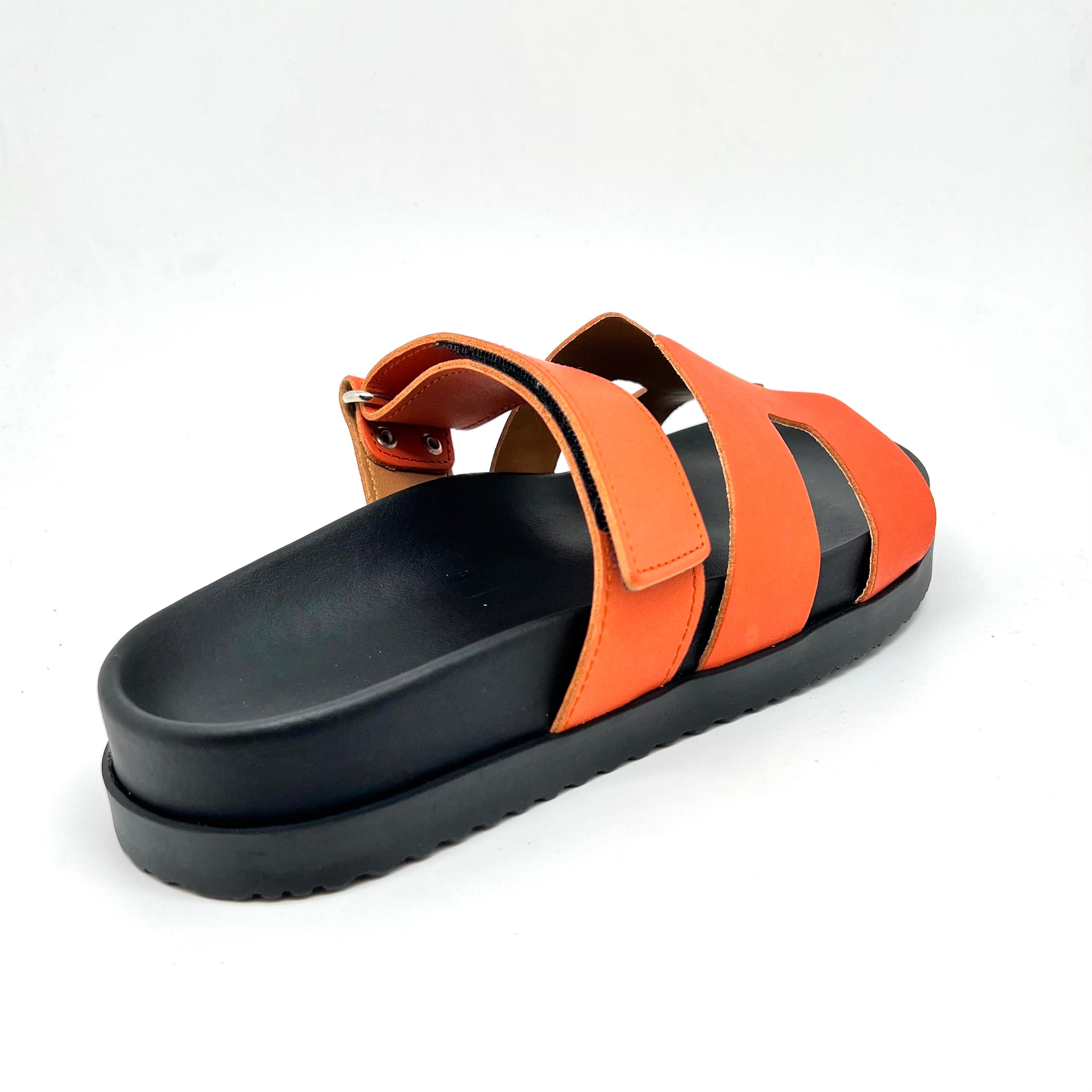 Sandalo in pelle modello Hermy