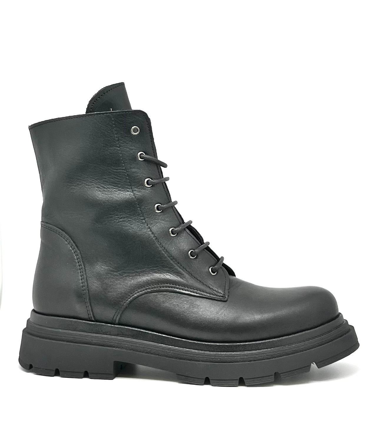 Anfibio pelle nero Carlotta