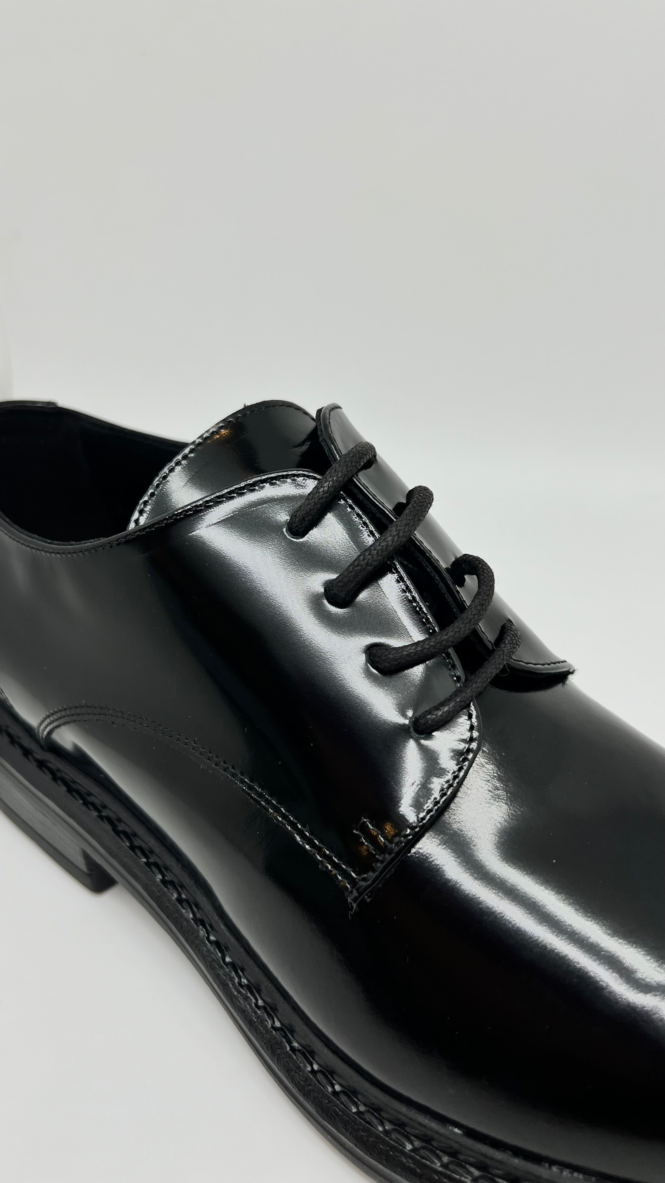 Mocassino Elly nero lacci