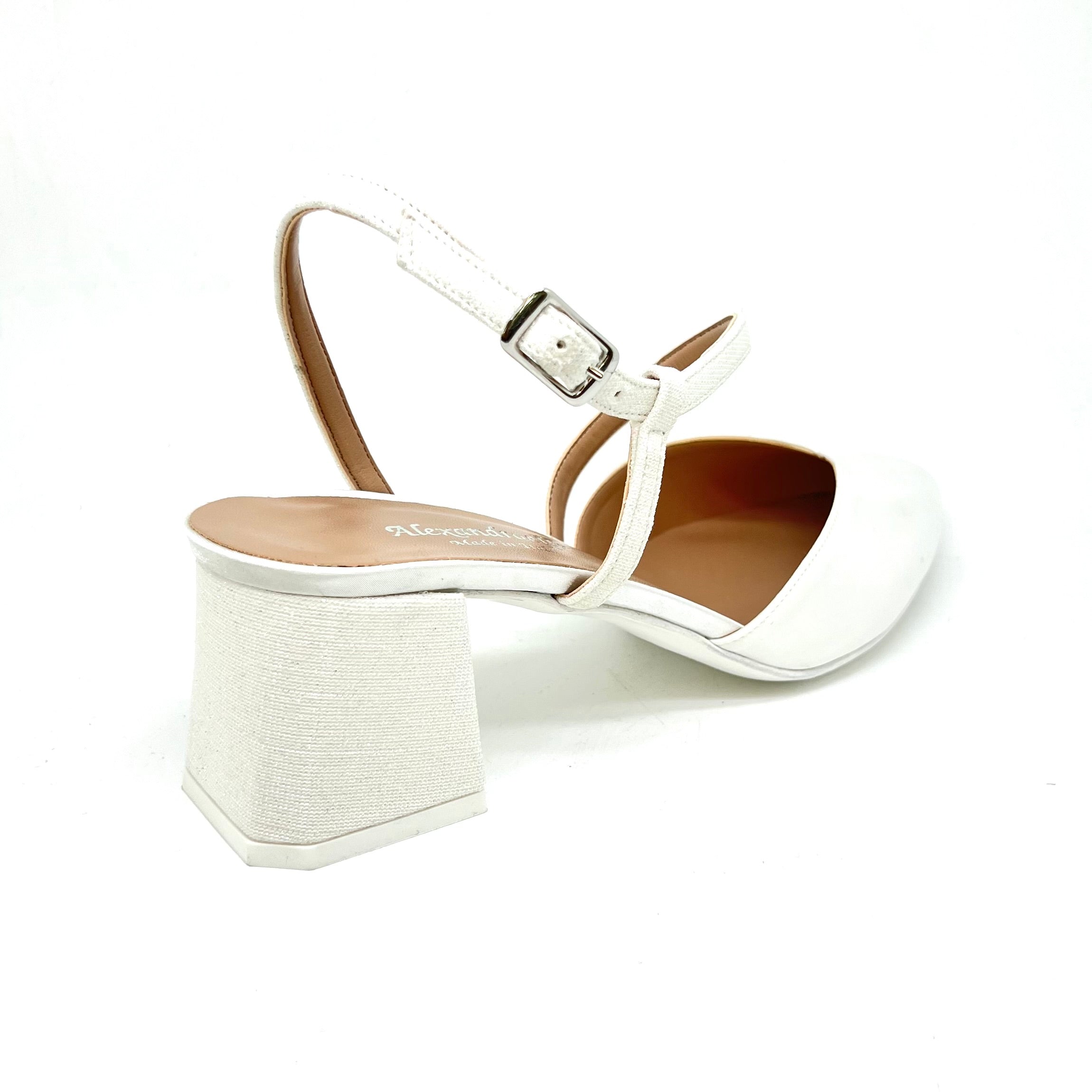 Chanel sposa Dolly