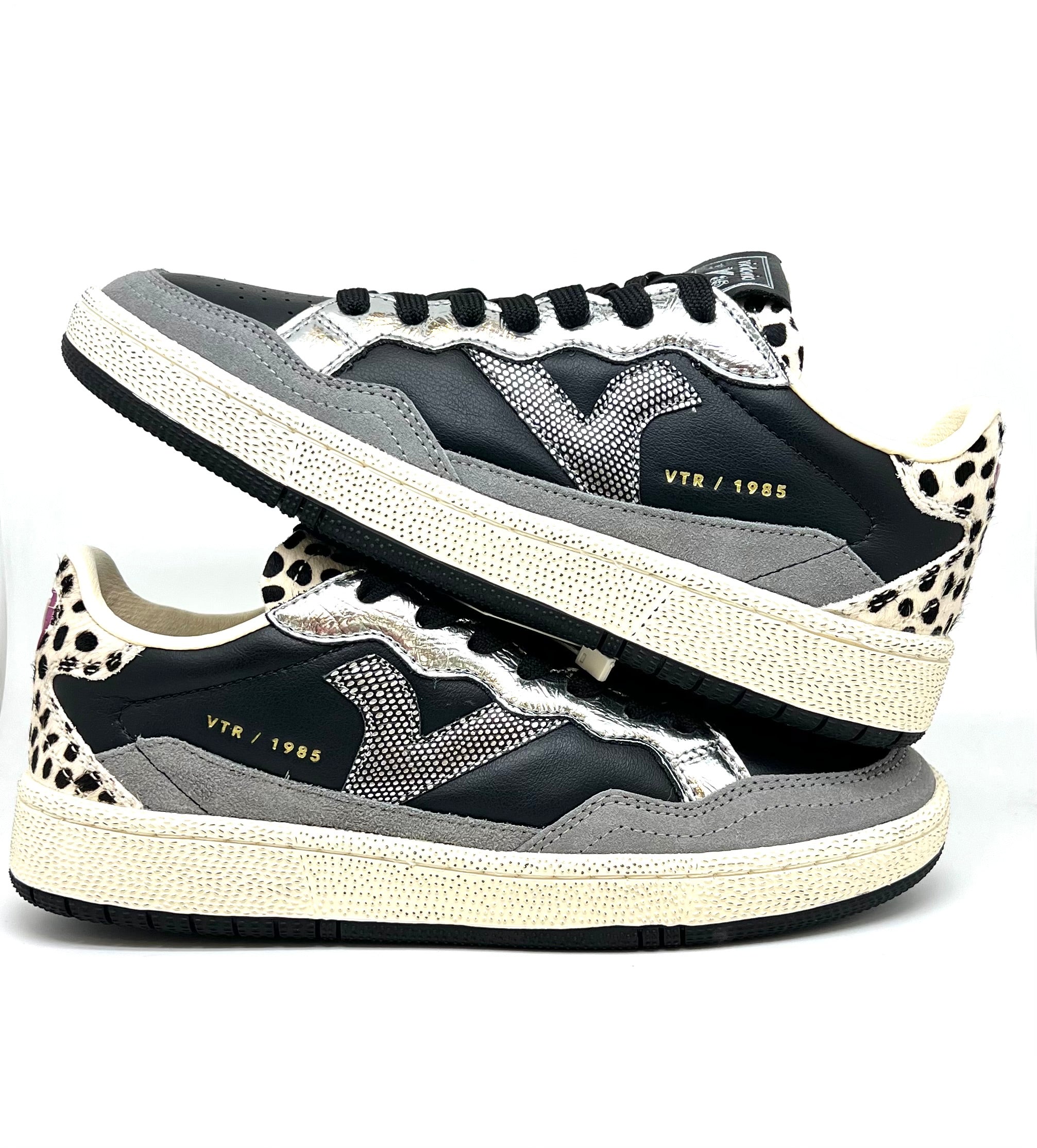Sneaker Victoria pelle nera