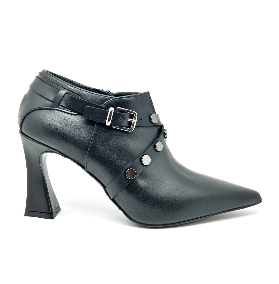 Scarpe pelle borchie Albano