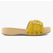 Zoccolo in cavallino giallo