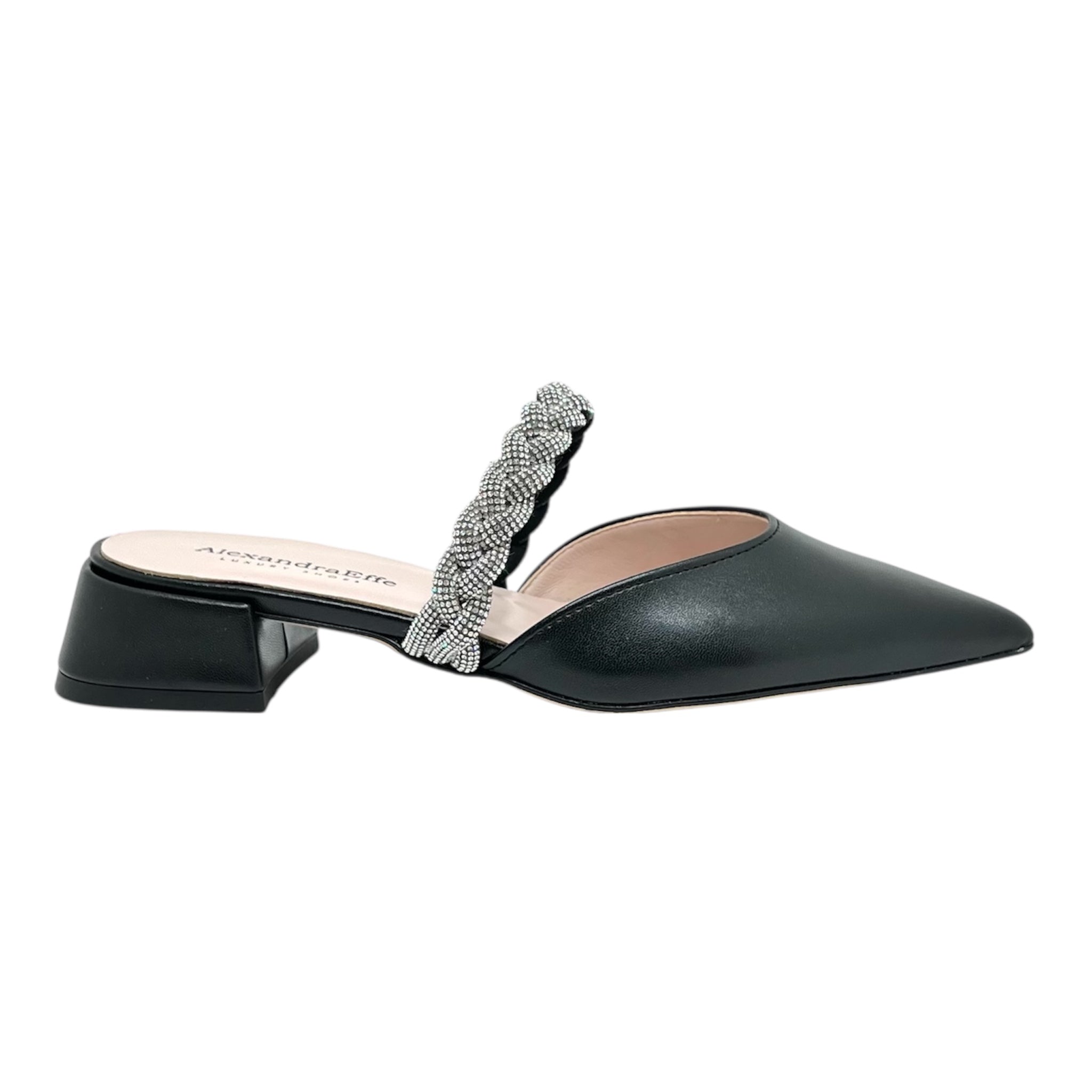 Chanel nero tacco basso